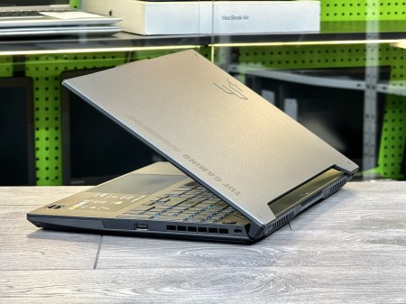 Asus Tuf Gaming FA507 4
